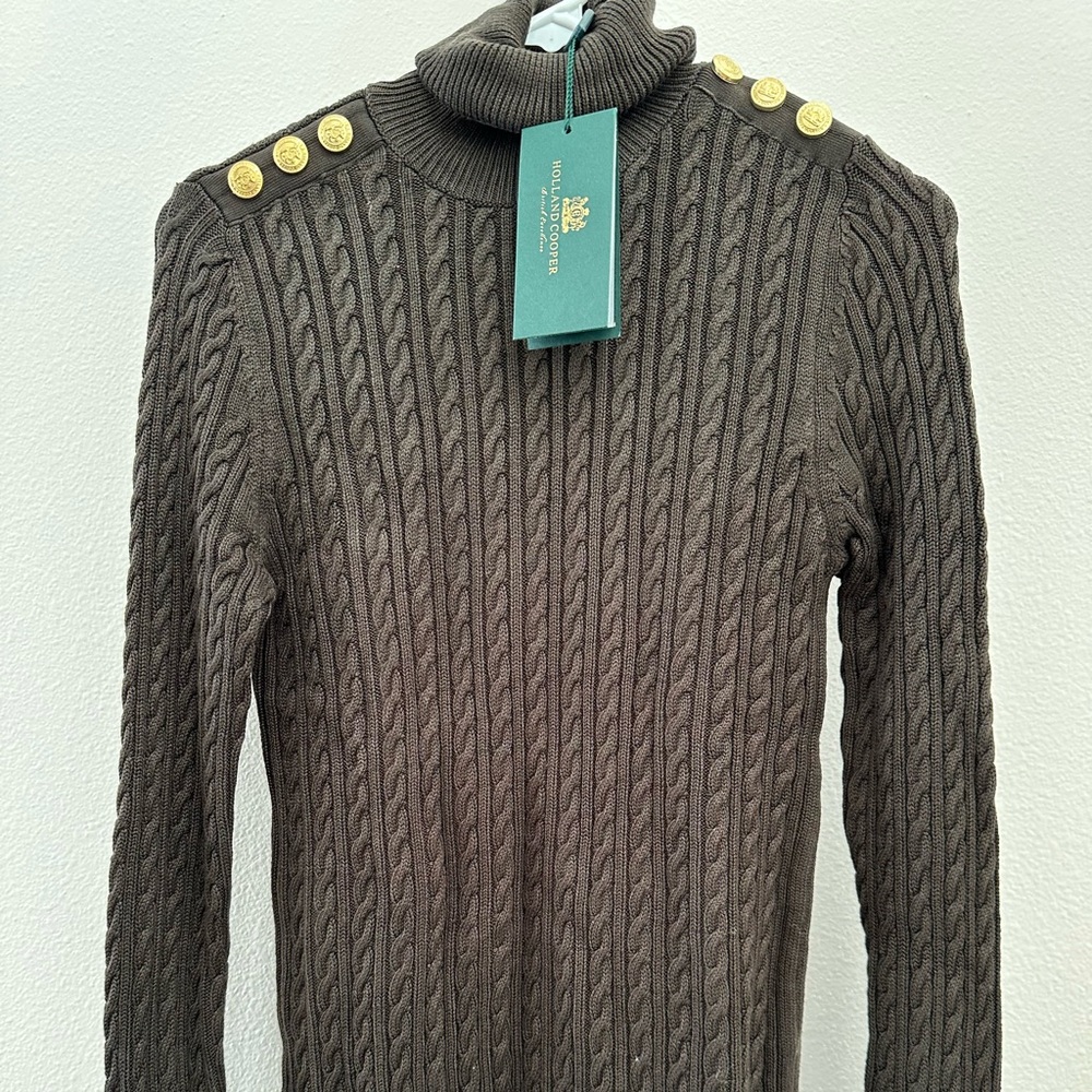 Cable knit sweater